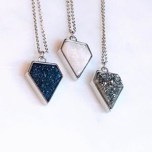 🆕 Silver Drusy Agate Necklace